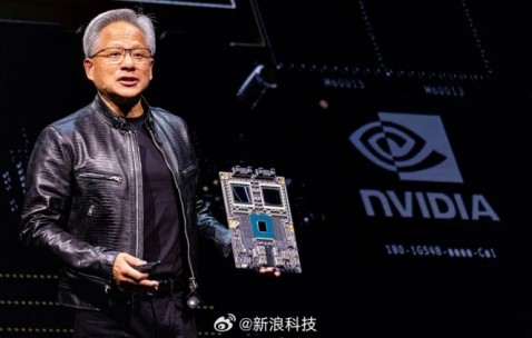 黄仁勋：中国在AI领域会做出巨大贡献！全球50%AI人员来自中国