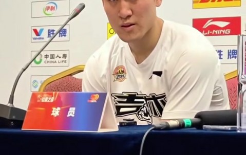 姜伟泽：跟徐杰一直关系特别好 希望他这个赛季可以走得更远